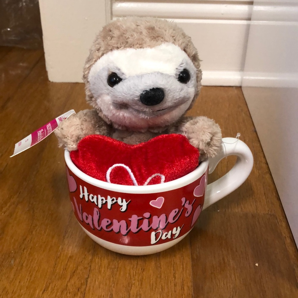 Valentine’s Day Mug w/ Fluffy Sloth and Heart